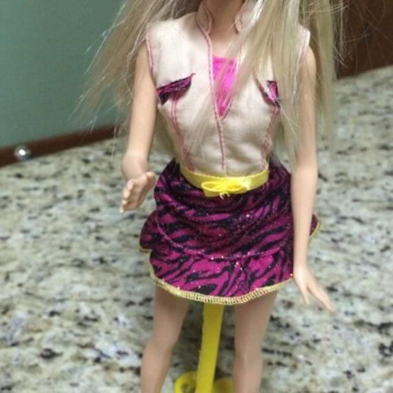 3d-modell barbie aufsteller