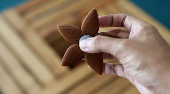 3d-modell fidget spinner blume