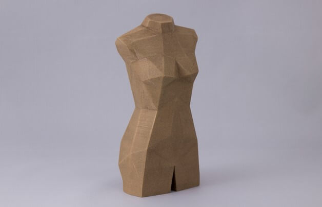 3d-modell low-poly weiblicher torso