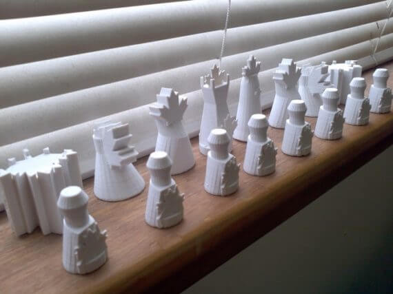 Thingisplore - 3D Printed 3D Chess Set 